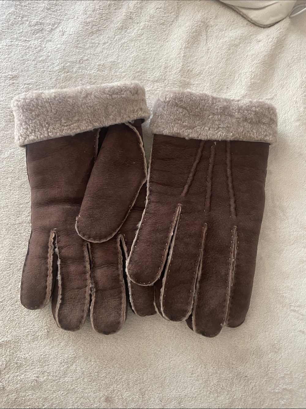 Women’s Brown Shearling-Lined Winter Gloves size L